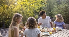 Frühstücksbüffet in Center Parcs Les Bois-Francs