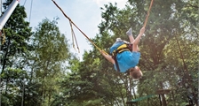 Bungee Trampolin in Center Parcs Het Meerdal