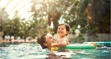 Babyschwimmen in Center Parcs Terhills Resort