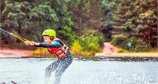 Wasserskifahren in Center Parcs De Vossemeren