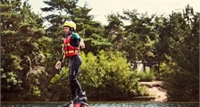 Flyboard in Center Parcs De Vossemeren
