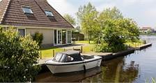 Bungalow Wiid-8B in Summio Parcs Vakantiepark It Wiid